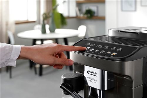 Automatische Kaffeemaschine De'Longhi FEB2981.TB Magnifica Evo LatteCrema Titan / Schwarz – Image 7